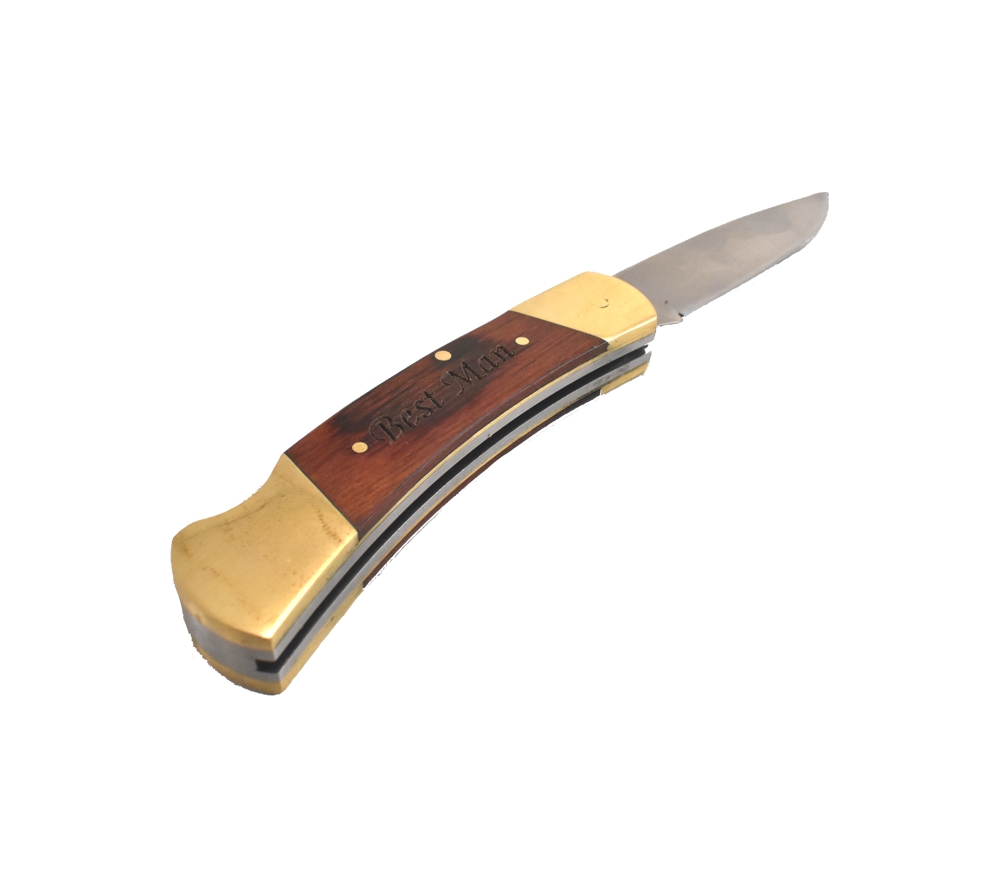 https://www.whitetailwc.com/wp-content/uploads/2019/11/Engraved-Lockback-Pocket-Knife-Best-Man-2.jpg